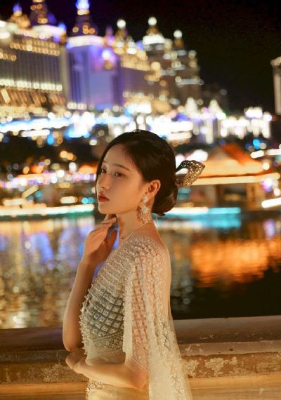 亚洲欧美精品中文第三_BD国语完整版观看