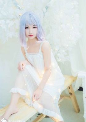 偷拍中国澡堂多位美女洗澡_BD全集在线观看