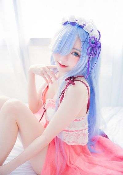 正在播放多人紧缚调教_720高清完整版