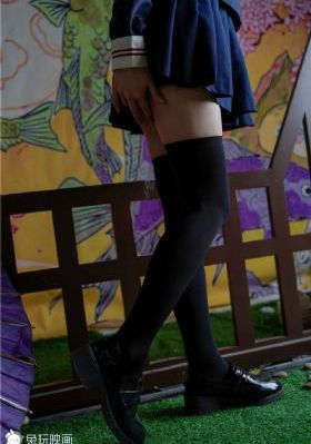 迷彩女警连体紧身内衣_国产剧在线手机播放